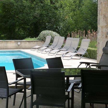 Gite Avec Piscine Proche De St Cirq Lapopie Berganty Exteriér fotografie
