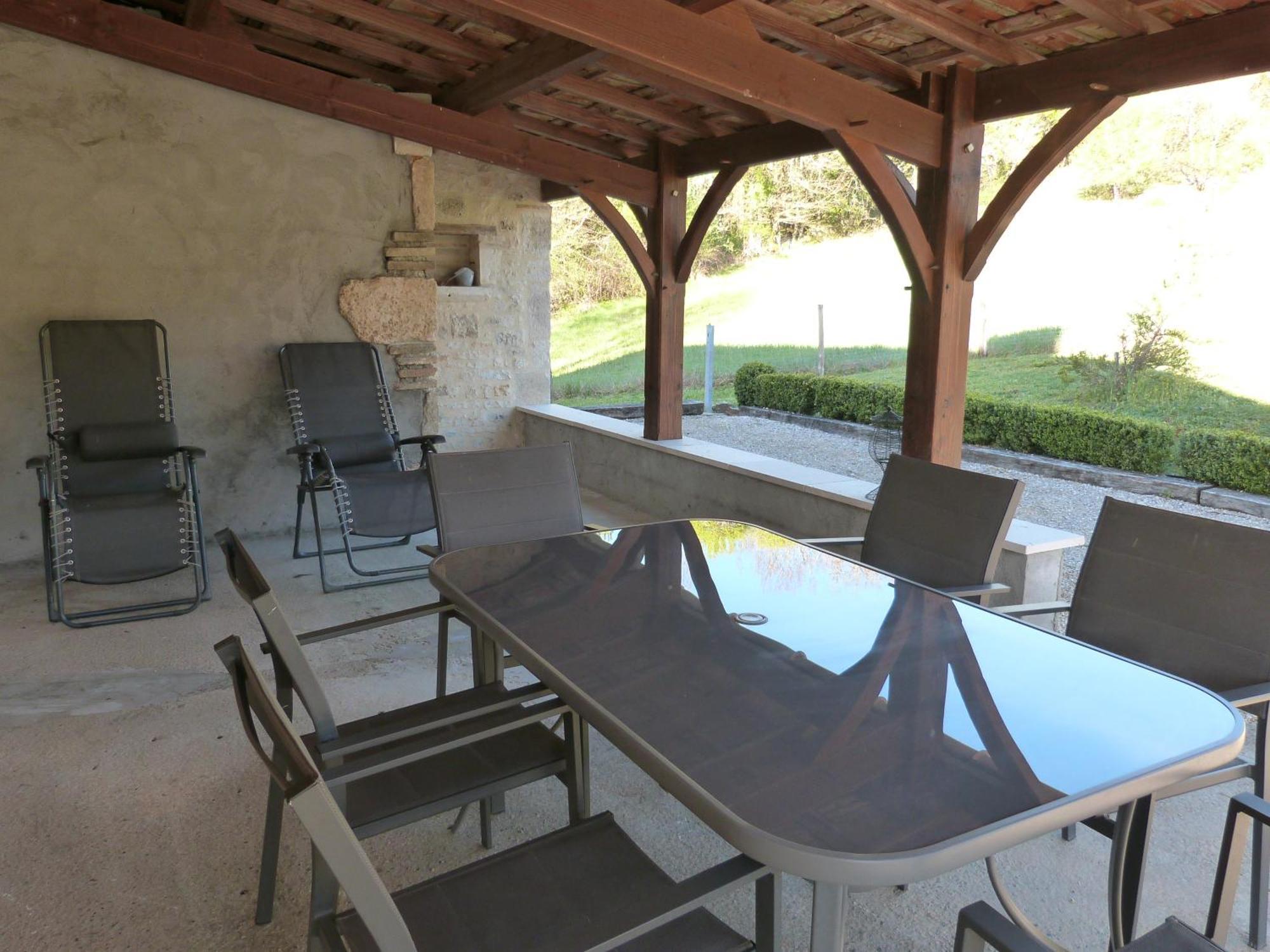 Gite Avec Piscine Proche De St Cirq Lapopie Berganty Exteriér fotografie
